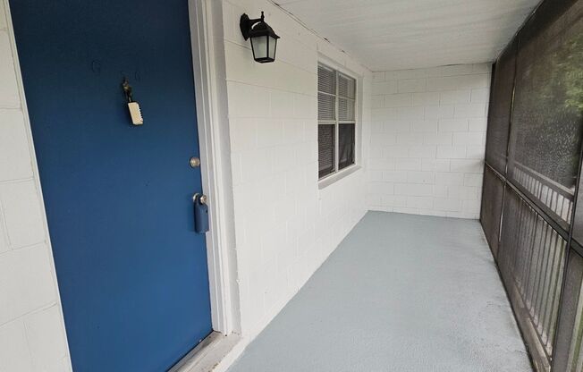 2 Bedroom 2 Bath in Sandlewood Villas! AVAILABLE NOW!