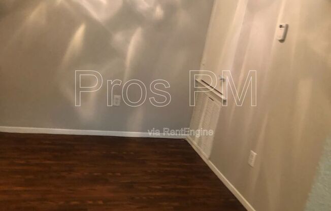 1 bed, 1 bath, 730 sqft, $845, Unit 1216
