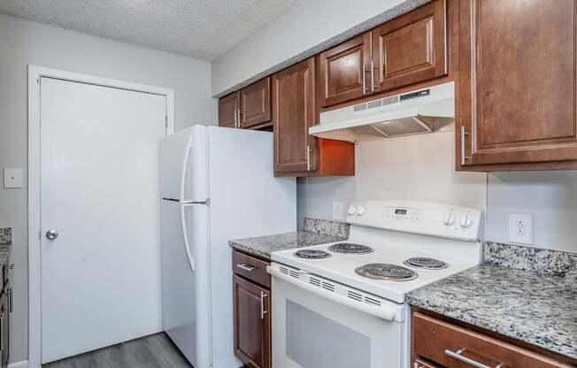 Oak Tree Village Kitchen (1 bedroom)