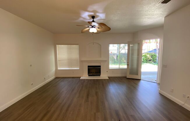 East Elk Grove Home Close to Pleasant Grove High