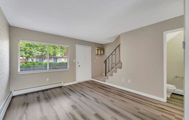2 beds, 1.5 baths, 865 sqft, $1,775, Unit 122