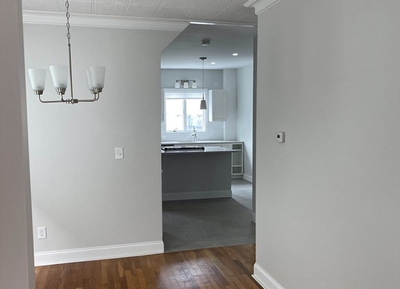 1 bed, 1 bath, 775 sqft, $2,500, Unit 1