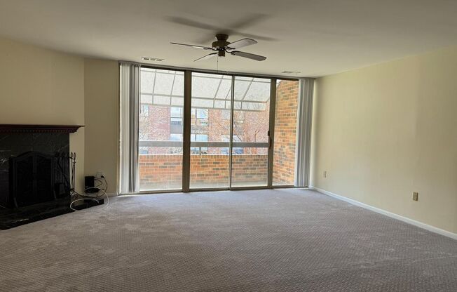 3 beds, 2.5 baths, 1,400 sqft, $3,750, Unit 1