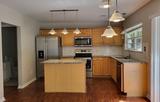 4 bedroom home in Victoria Bay