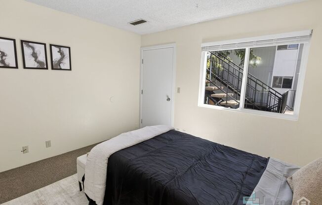 1 bed, 1 bath, 160 sqft, $695, Unit 2130 - 2D