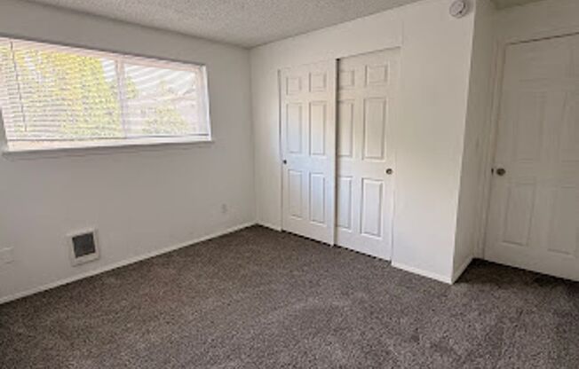 1 bed, 1 bath, 700 sqft, $1,550, Unit 212