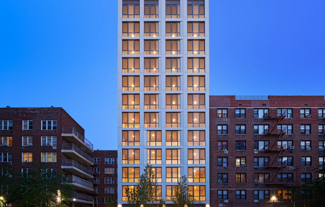 1 bed, 1 bath, $3,150, Unit 3A