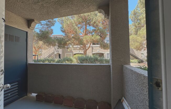 2 beds, 2 baths, $1,400, Unit UNIT 130