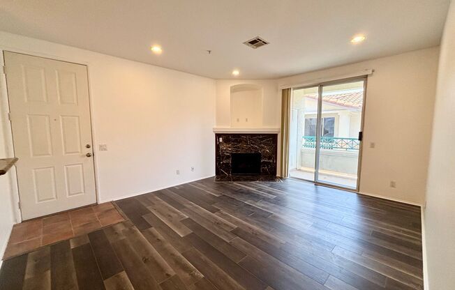 Beautiful Rancho San Diego Condo In Remington Complex