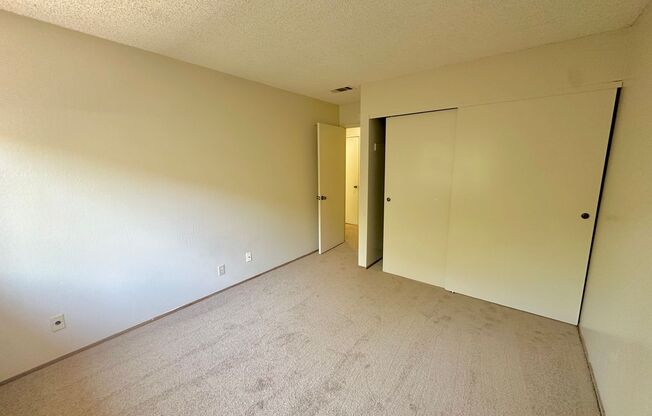 2 beds, 1.5 baths, $2,295, Unit 4343 - 4