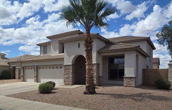 2 story 3-bed, 2-bath home in San Tan Valley!