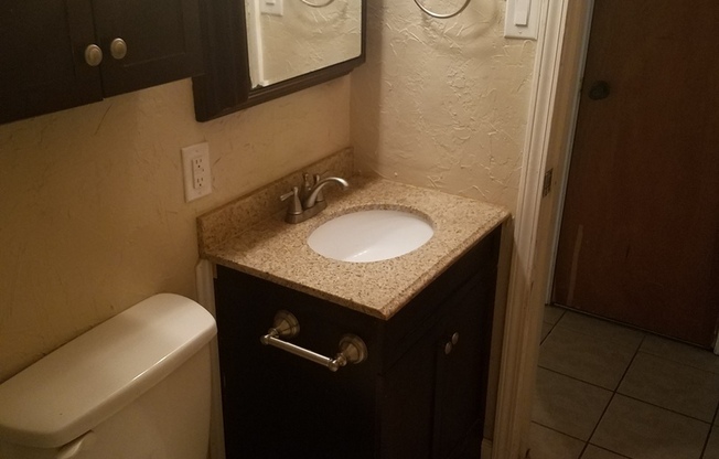 3 beds, 1 bath, $1,200