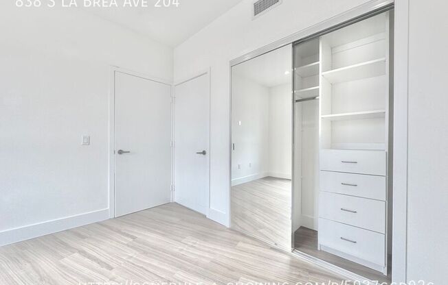838 S BREA AVE 204