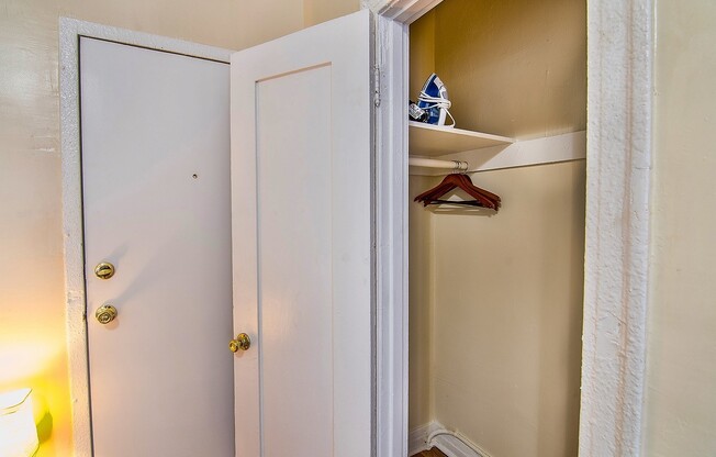 Studio, 1 bath, 164 sqft, $1,095.42, Unit 302
