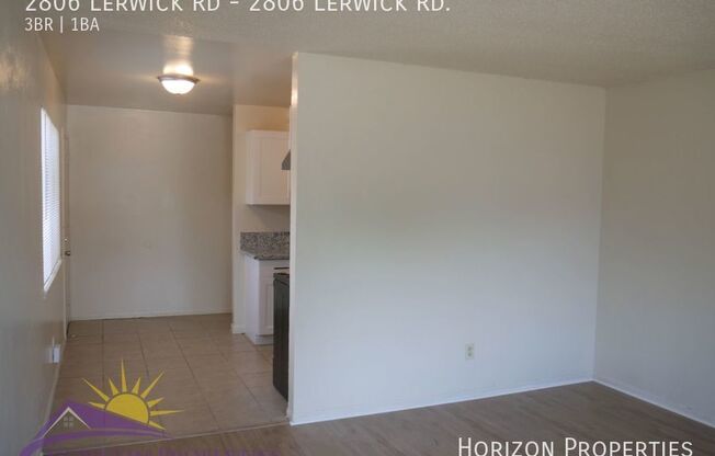 2806 LERWICK RD