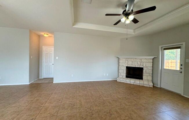 3 beds, 2 baths, $1,900