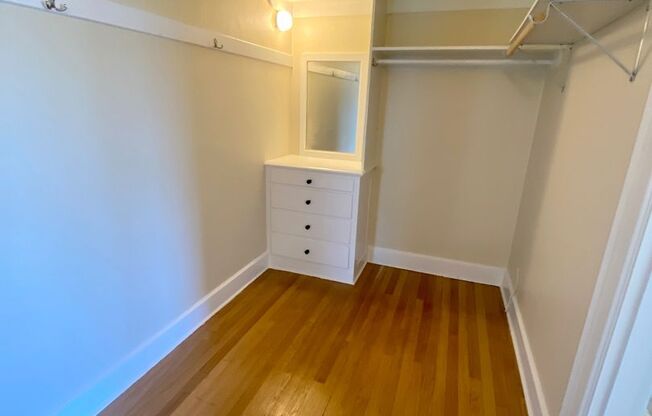 Studio, 1 bath, 527 sqft, $1,595, Unit 307