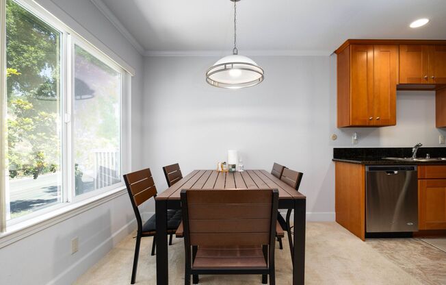 1 bed, 1 bath, $2,595, Unit Unit G