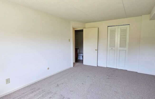 2 beds, 1 bath, 900 sqft, $1,525, Unit 317