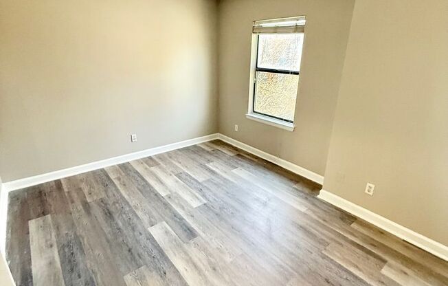 1 bed, 1 bath, 670 sqft, $1,199, Unit 415-12B