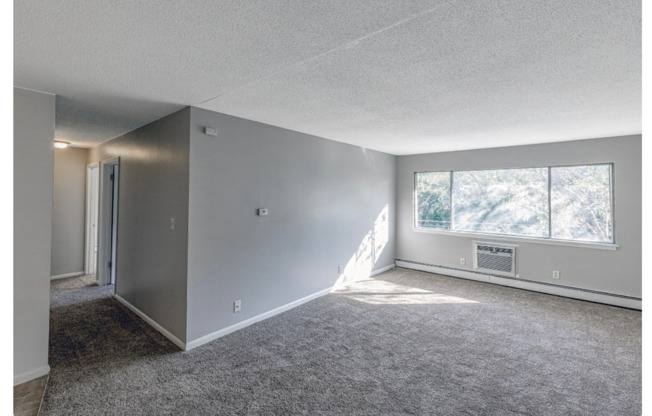 1 bed, 1 bath, 695 sqft, $825, Unit 129