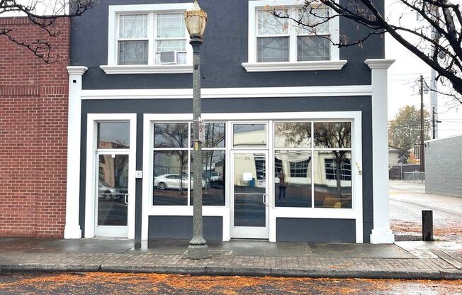 115 W 1st Ave. *