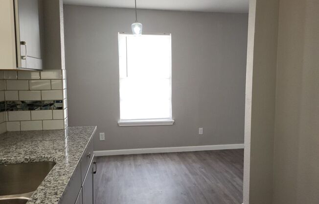 1/1 rear apartment ready for move-in WITH UTILITIES INCLUDED