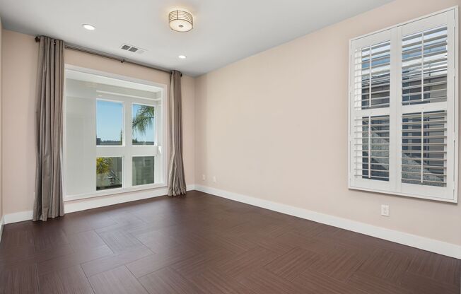 Resort Style 2BD Townhome in Origen at Civita! Pool! AC! DOUBLE CAR GARAGE!