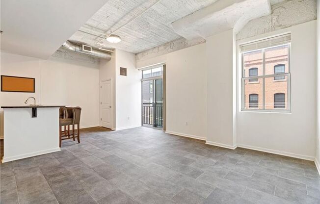 2434 Smallman St #222