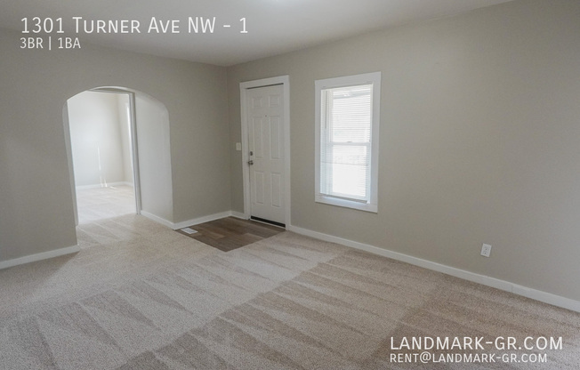 1301 TURNER AVE NW