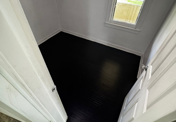 13 WALKER PL
