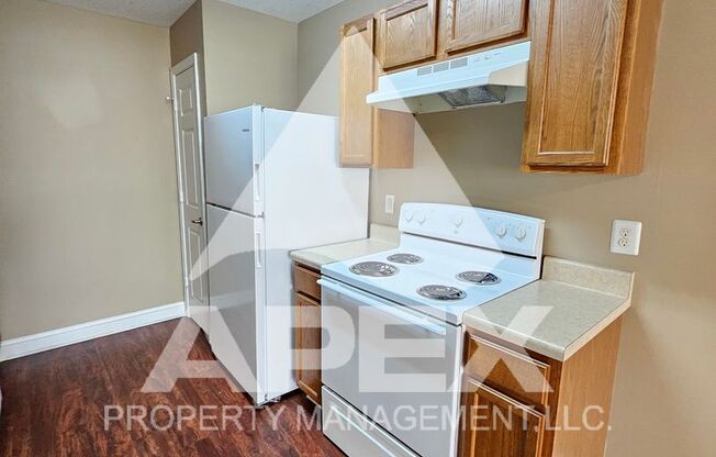 2 beds, 1 bath, $1,250, Unit 1217