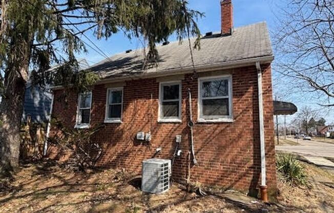 3 Bed | 1 Bath | $1,595/month | Section 8 Welcome