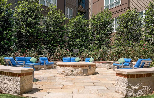 Cityplace Heights Firepit and Seating space Apartments near DFW