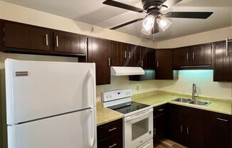 1703 Sawyer Dr