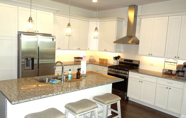 3 bedroom/3bath Townhome in Dunedin