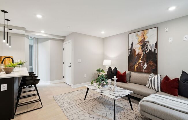 1 bed, 1 bath, 630 sqft, $1,575, Unit 211