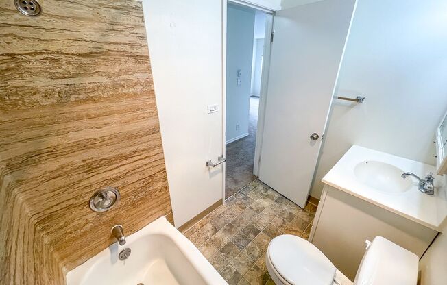 1 bed, 1 bath, 475 sqft, $1,495, Unit 303