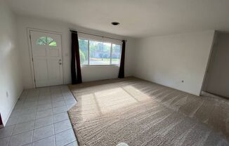 2 beds, 1 bath, $1,559