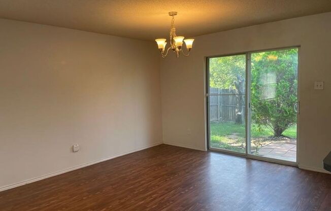 820 Eagle Drive, Saginaw, Texas 76131