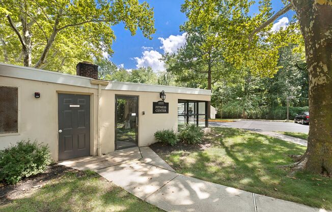 Lakeview Apartments