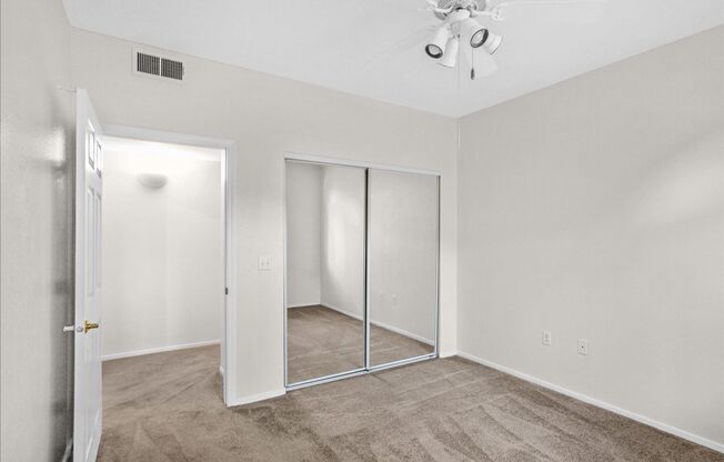 2 beds, 2 baths, $1,575, Unit # # 1821 VALLE VERDE DOCTOR 1821 75