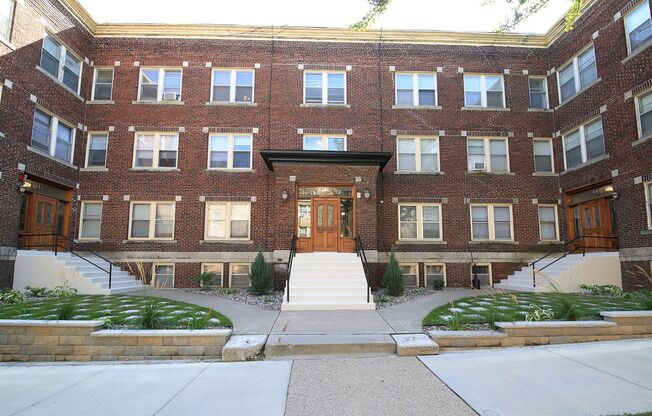 1 bed, 1 bath, 575 sqft, $985, Unit 1804-2A