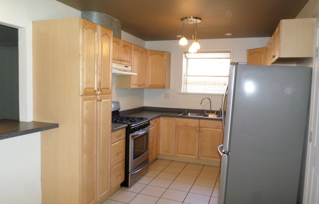 Classic & clean 3 bedroom 1.5 bath 1 story home