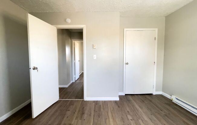 2 beds, 1 bath, 728 sqft, $825, Unit 7101