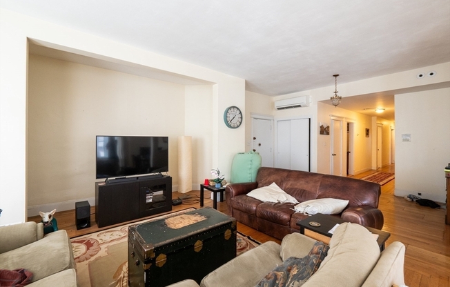 481 Boylston St.