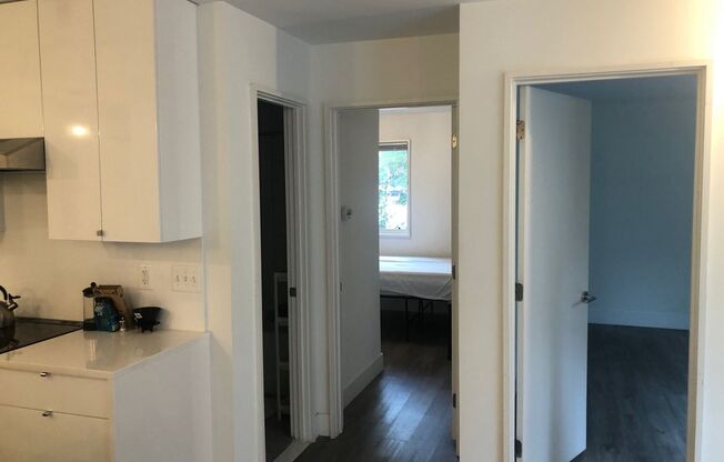 2 beds, 1 bath, $2,699, Unit 102