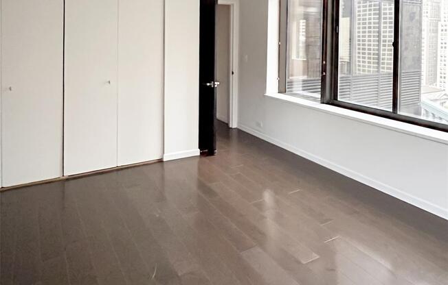 445 5 AVE
