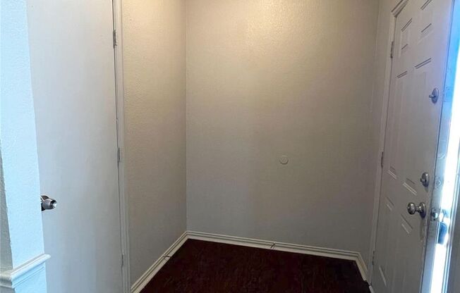 Awesome 4 bedroom ready NOW!