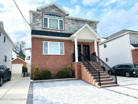 877 SINCLAIR AVE
